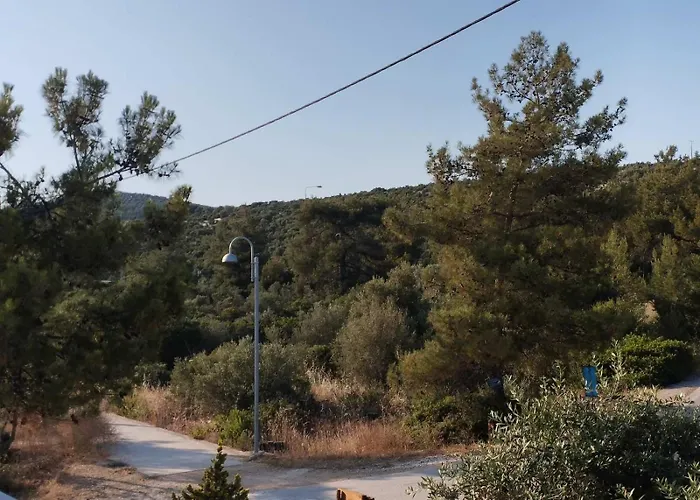 Arto Apartment Pefkari